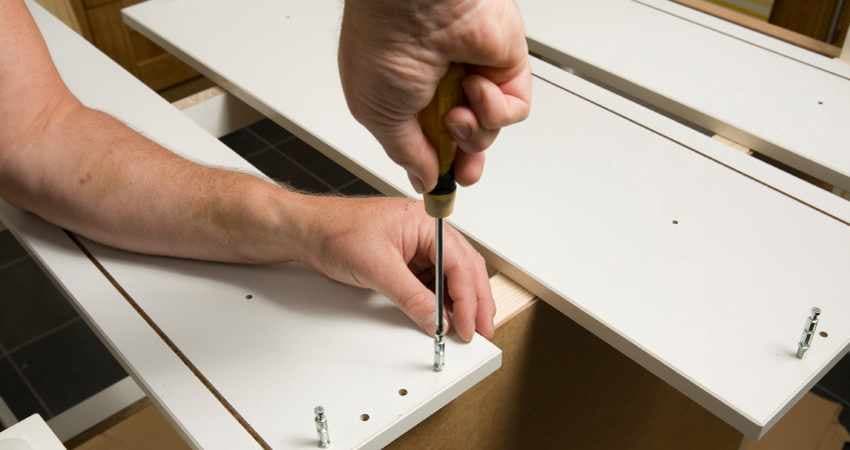 شركة فك وتركيب اثاث بالرياض